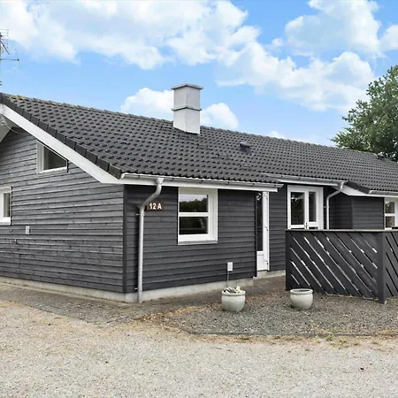 Semesterbostad 8840-glesborg-strandskadevej-12-a Glesborg